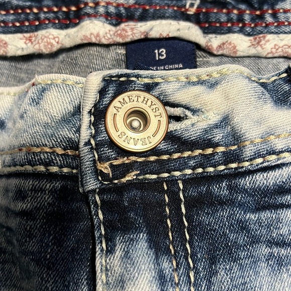 Women’s tye-dye Amethyst jeans - Picture 3 of 5